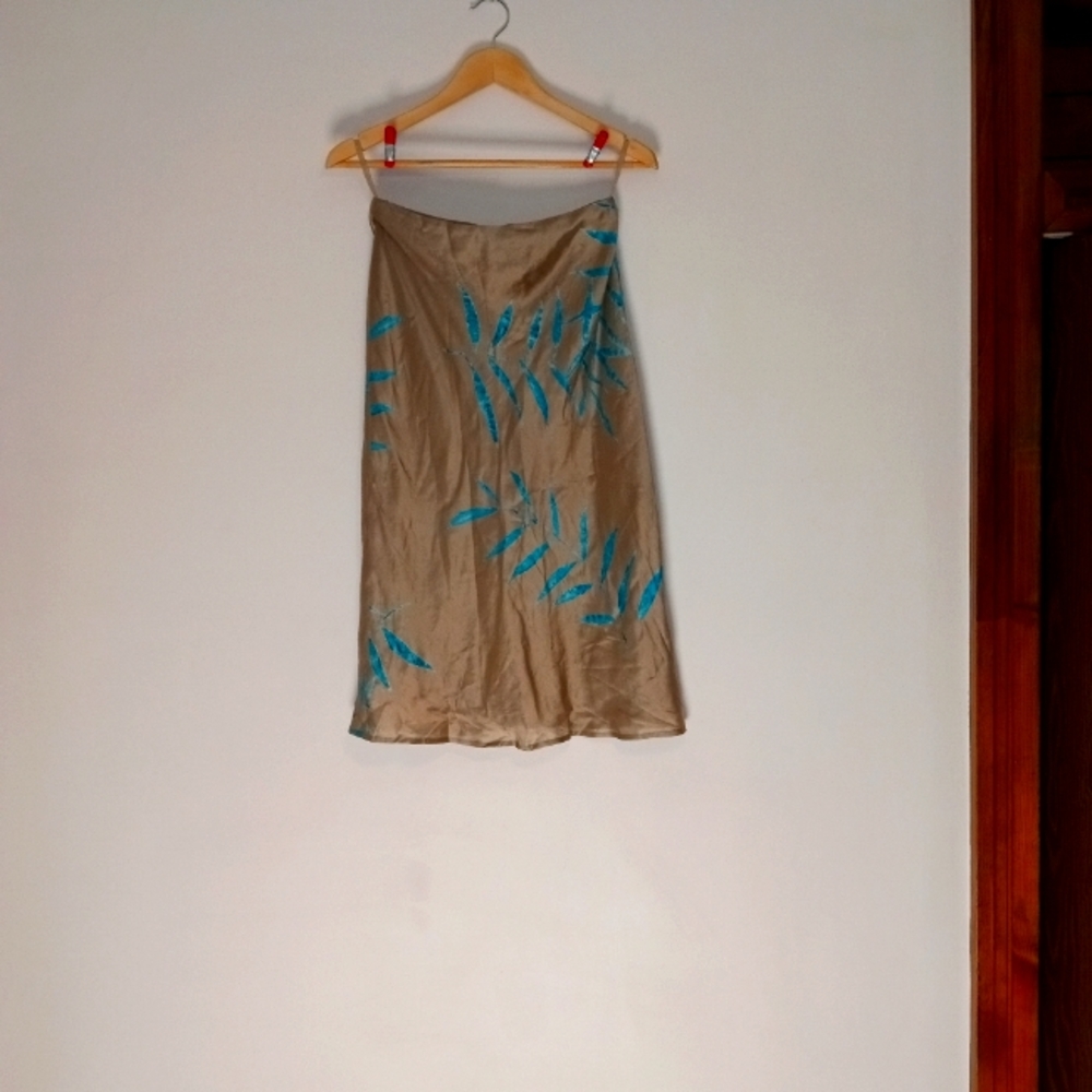 Women's skirt